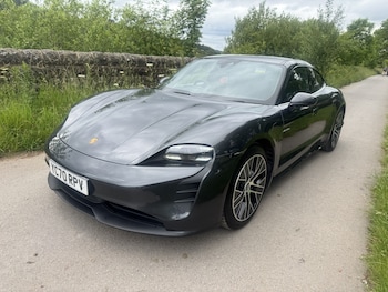 Used Porsche Taycan 2020 for sale - 78938224: Photo