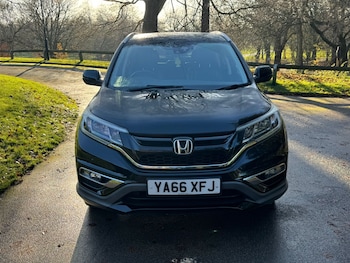 Used Honda CR-V 2017 for sale - 76799195: Photo