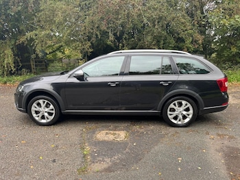 Used Skoda Octavia 2016 for sale - 76231008: Photo 4