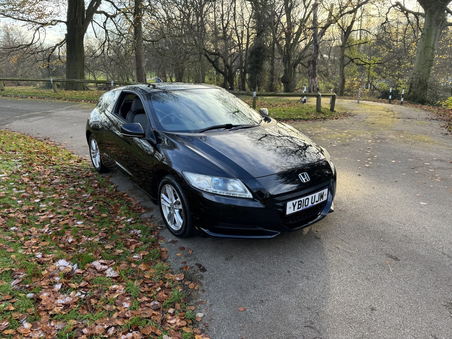 Used Honda CR-Z 2010 for sale - 76656150: Photo 3