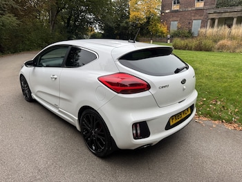 Used Kia Pro Ceed 2015 for sale - 76476923: Photo