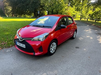 Toyota - Yaris