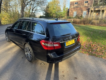 Used Mercedes-Benz E Class 2012 for sale - 76605888: Photo