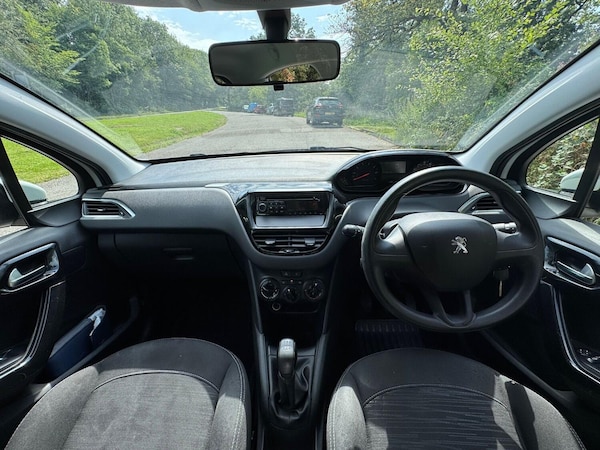 Used Peugeot 208 2014 for sale - 75575392: Photo 11