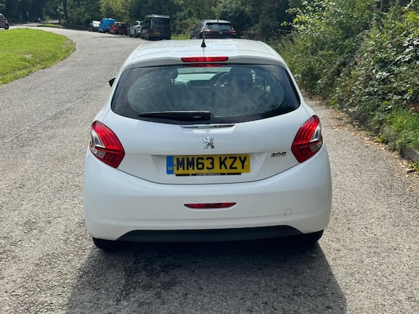 Used Peugeot 208 2014 for sale - 75575392: Photo 7