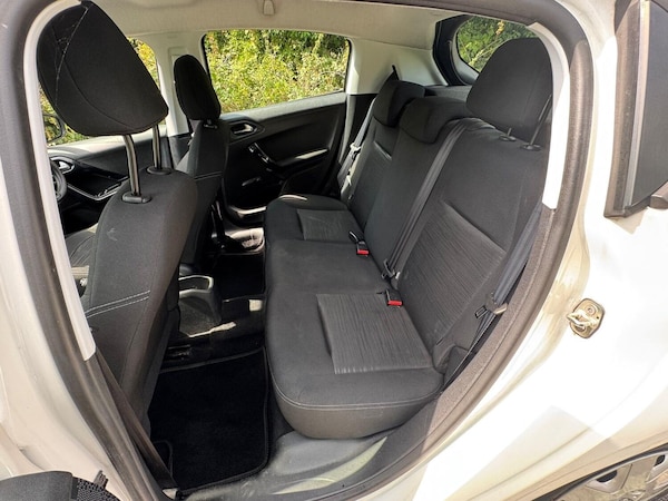 Used Peugeot 208 2014 for sale - 75575392: Photo 8
