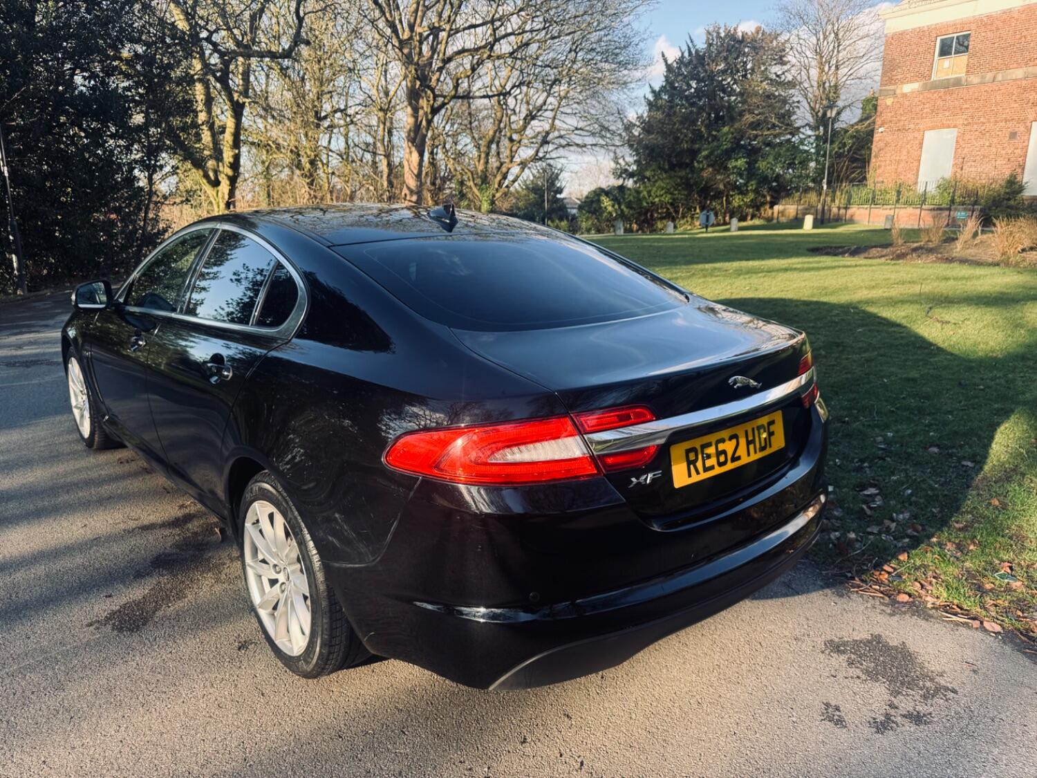 Used Jaguar XF 2012 for sale - 77464489: Photo 4