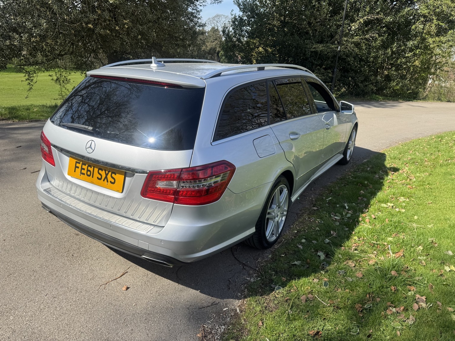 Used Mercedes-Benz E Class 2011 for sale - 78155376: Photo 6