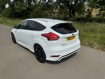 Used Ford Focus 2015 for sale - 79073625: Photo