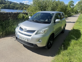 Used Toyota Urban Cruiser 2011 for sale - 78755485: Photo