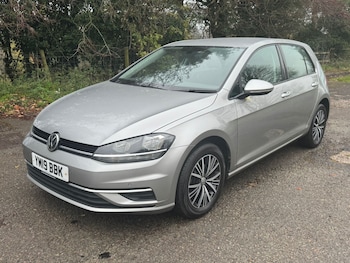 Used Volkswagen Golf 2019 for sale - 76734782: Photo