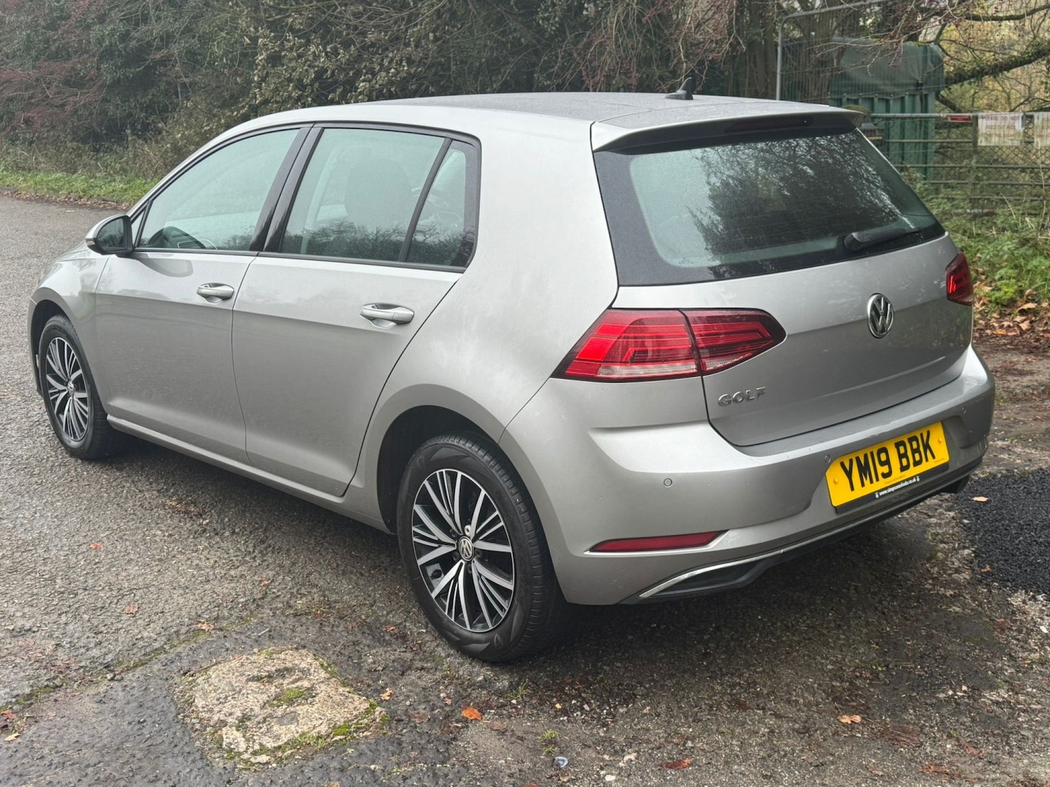 Used Volkswagen Golf 2019 for sale - 76734782: Photo 3