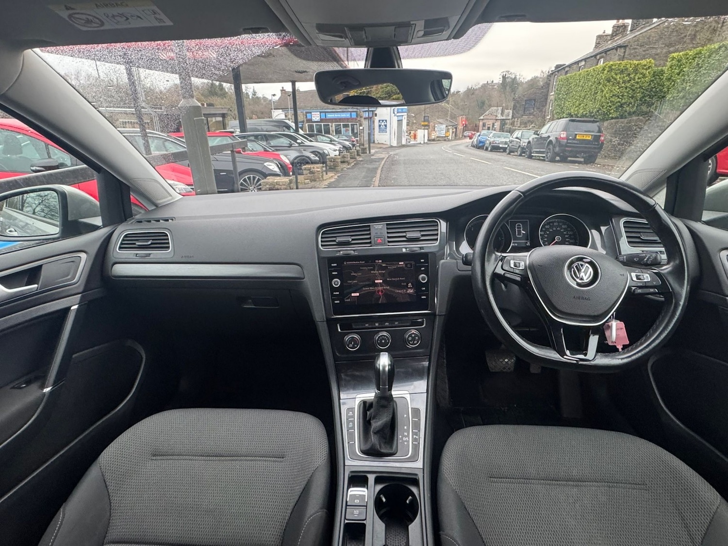 Used Volkswagen Golf 2019 for sale - 76734782: Photo 8