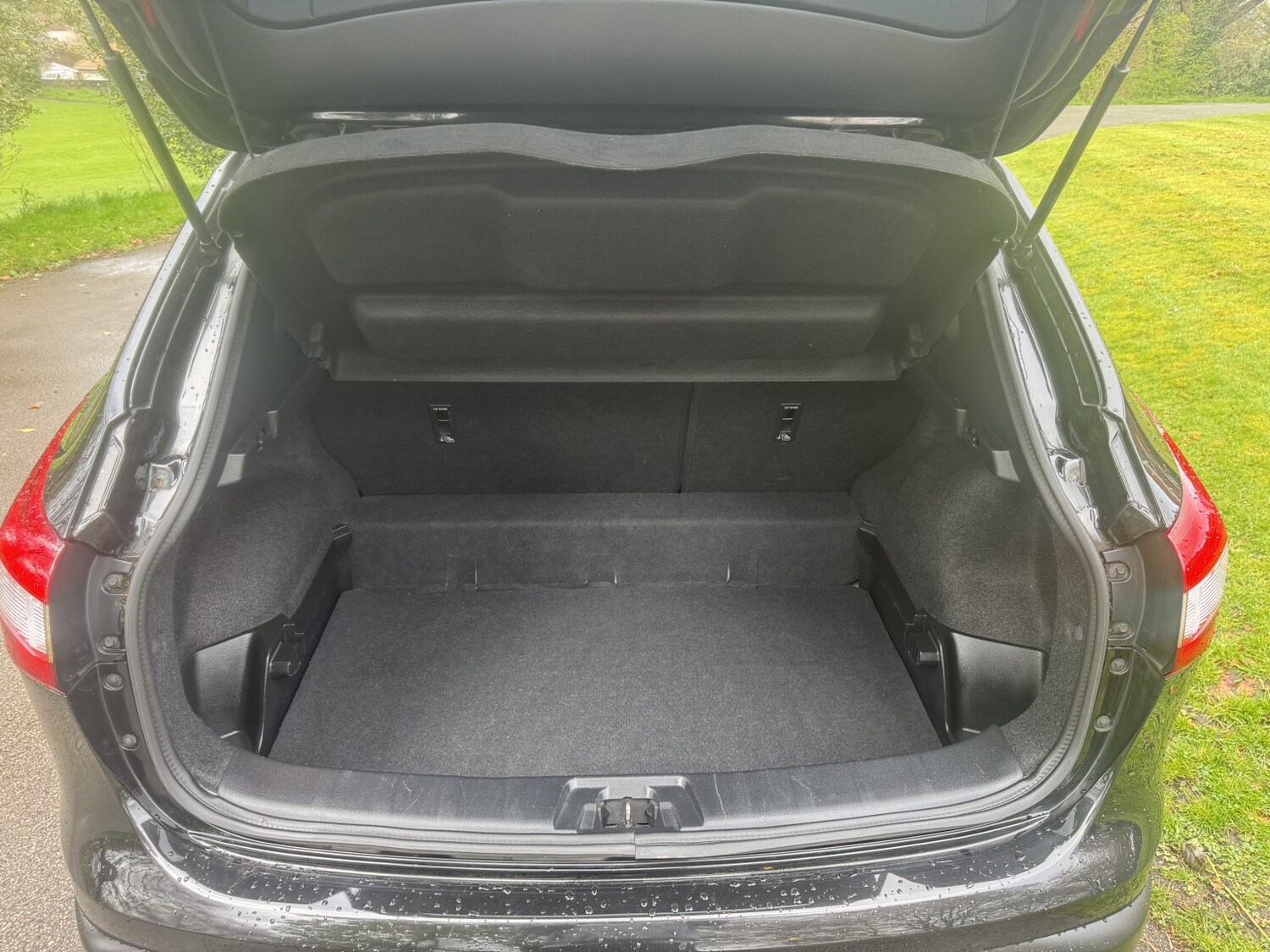 Used Nissan Qashqai 2017 for sale - 78190641: Photo 8