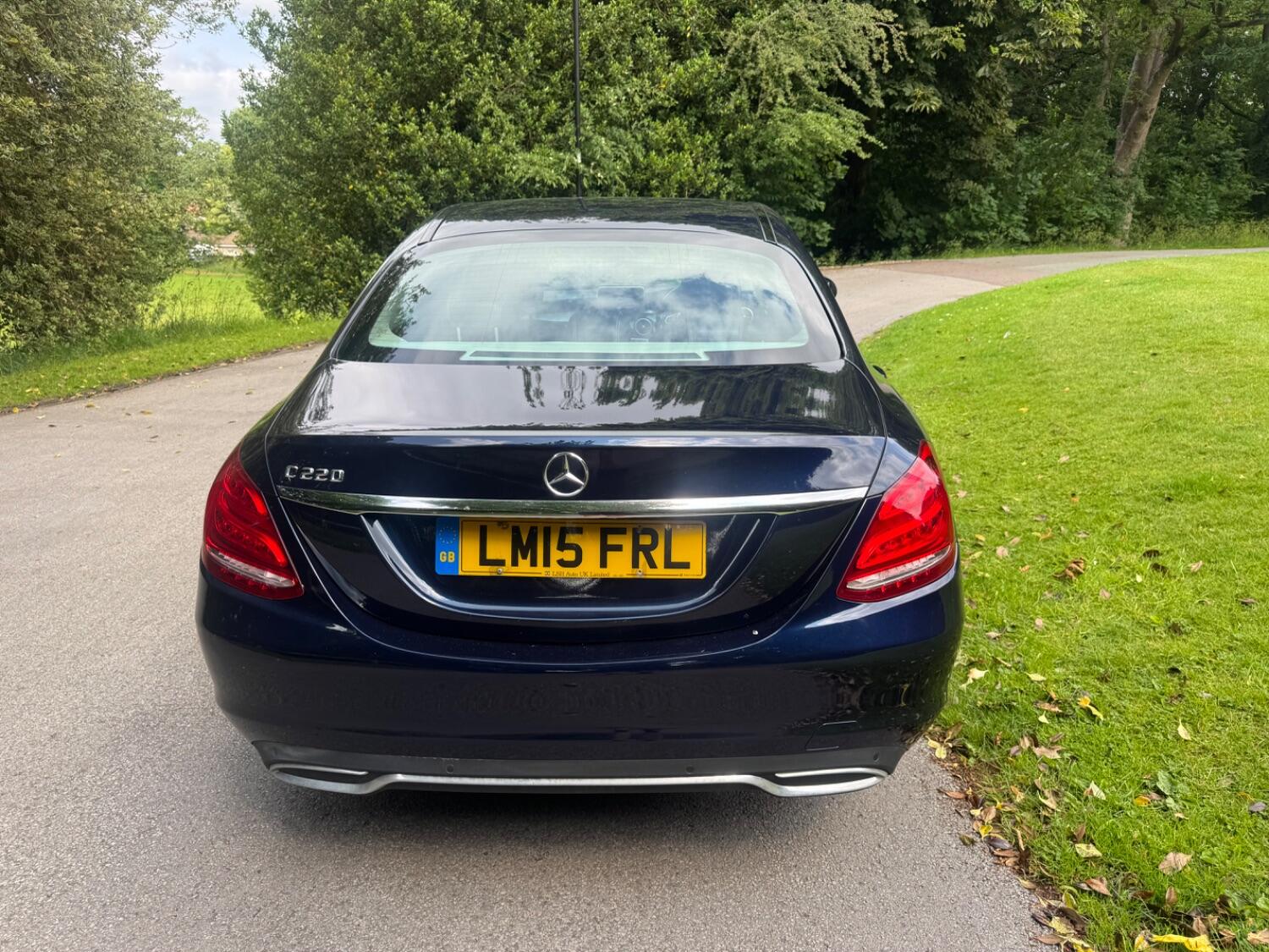 Used Mercedes-Benz C Class 2015 for sale - 76293223: Photo 4