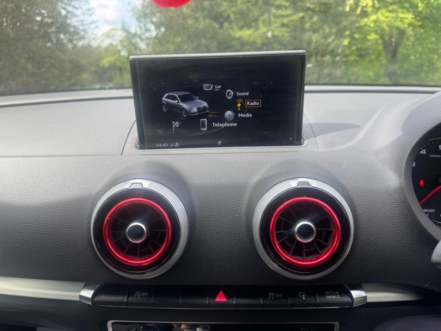 Used Audi A3 2016 for sale - 76769137: Photo 14