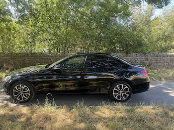 Used Mercedes-Benz C Class 2018 for sale - 79507821: Photo