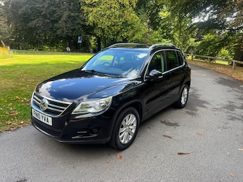 Used Volkswagen Tiguan 2010 for sale - 75731117: Photo