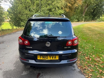 Used Volkswagen Tiguan 2010 for sale - 75731117: Photo