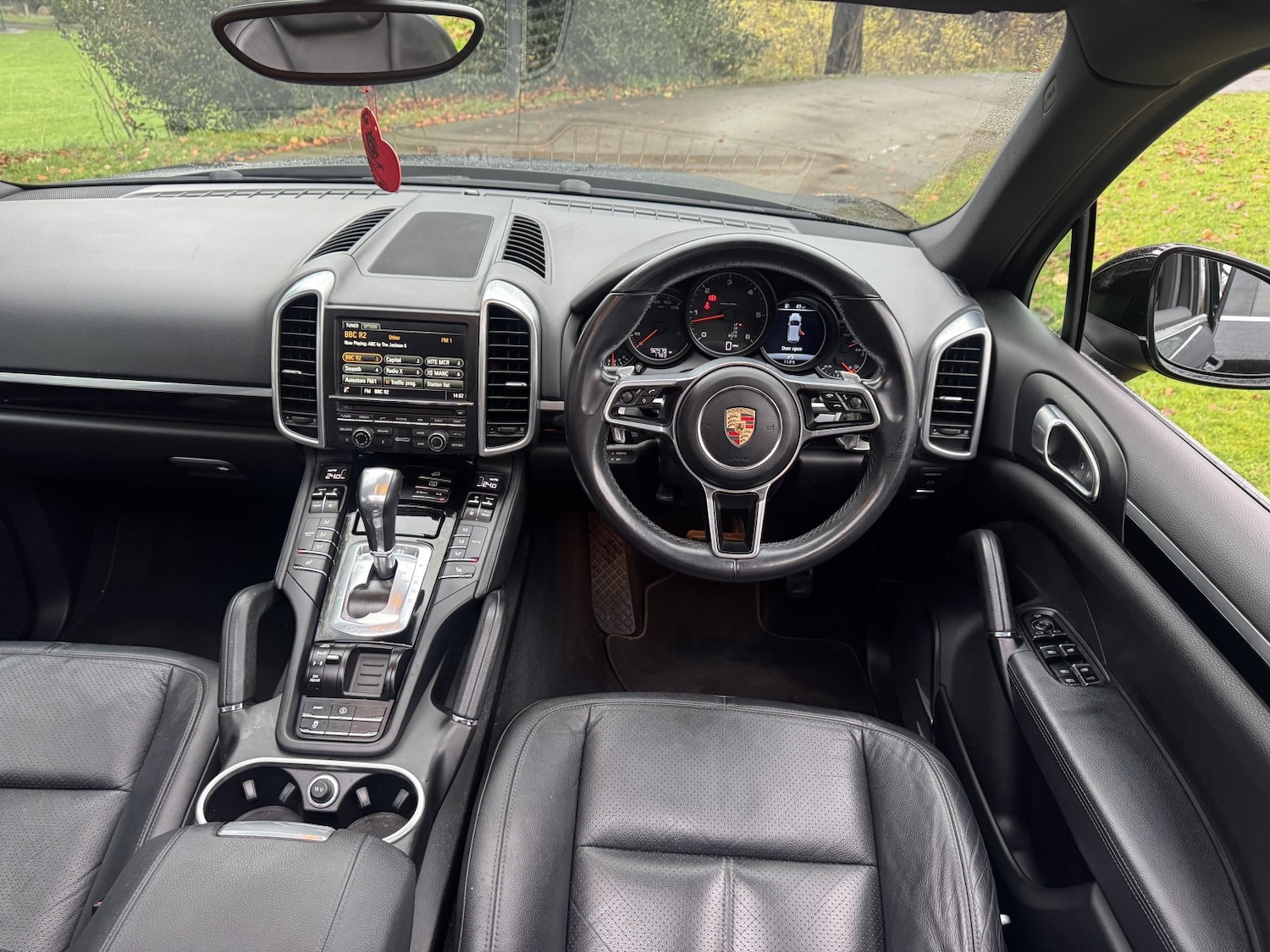 Used Porsche Cayenne 2015 for sale - 76769773: Photo 13