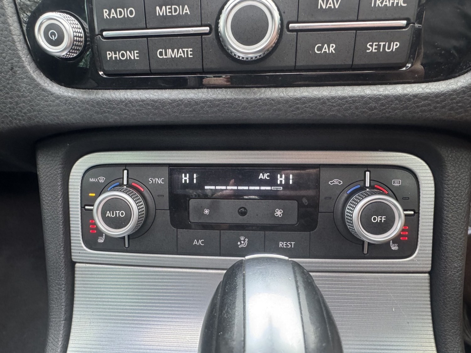 Used Volkswagen Touareg 2016 for sale - 77277448: Photo 17