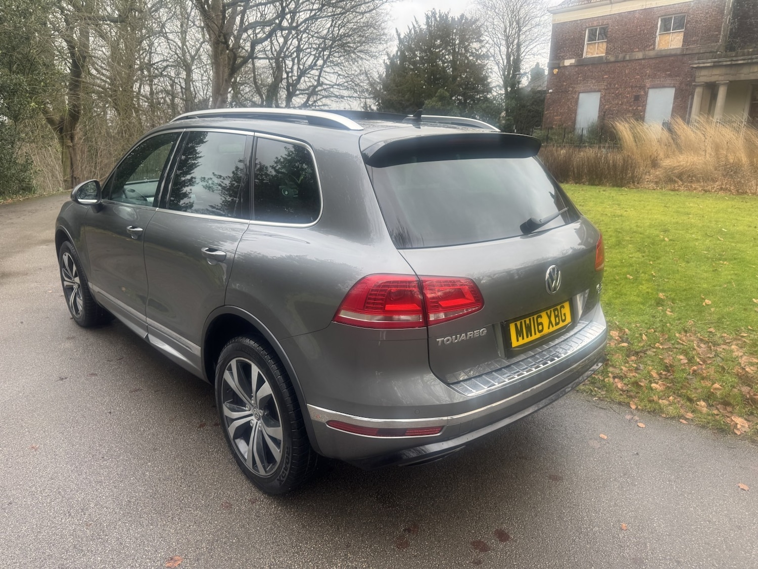 Used Volkswagen Touareg 2016 for sale - 77277448: Photo 4