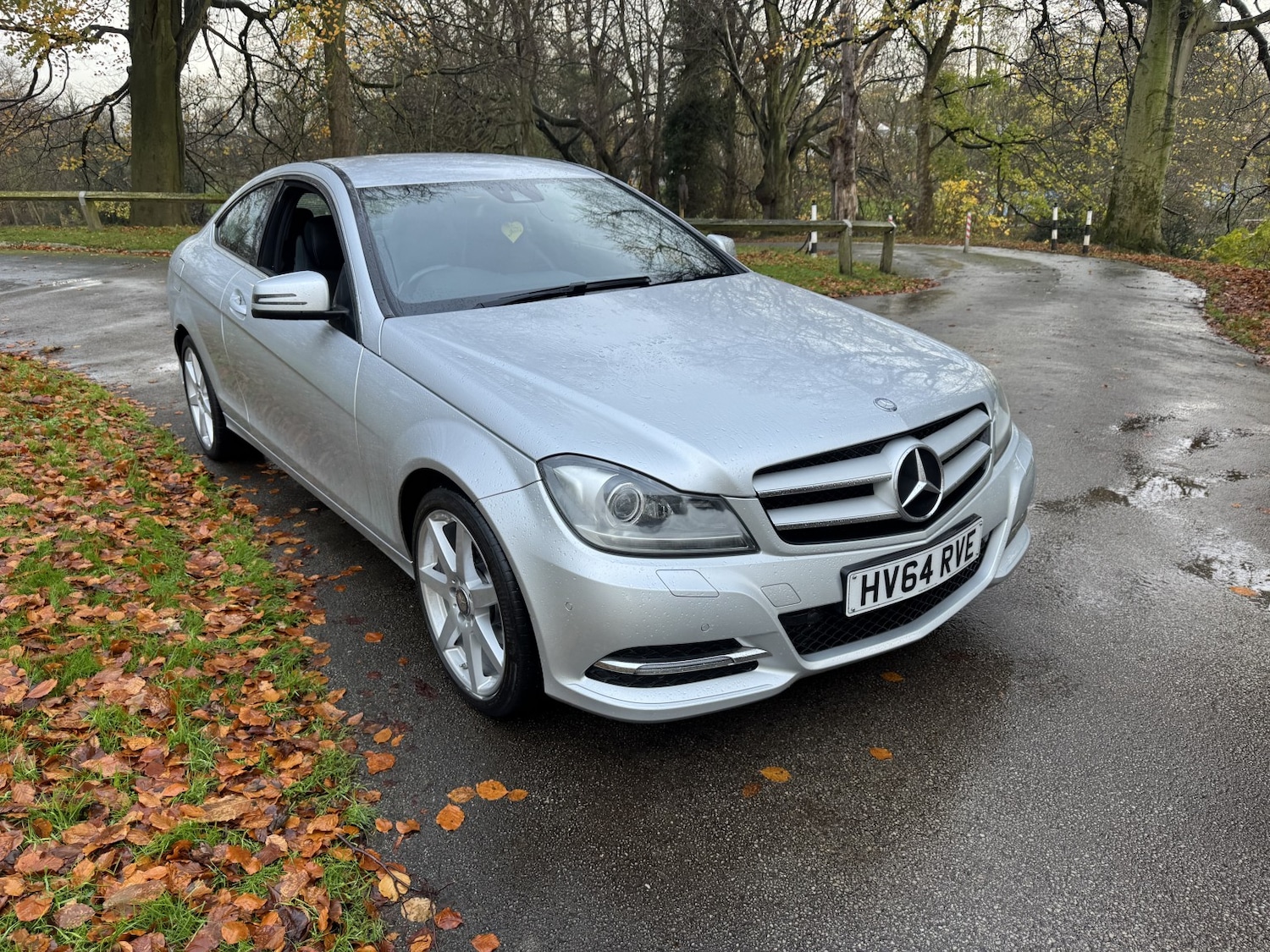 Used Mercedes-Benz C Class 2014 for sale - 76656167: Photo 2