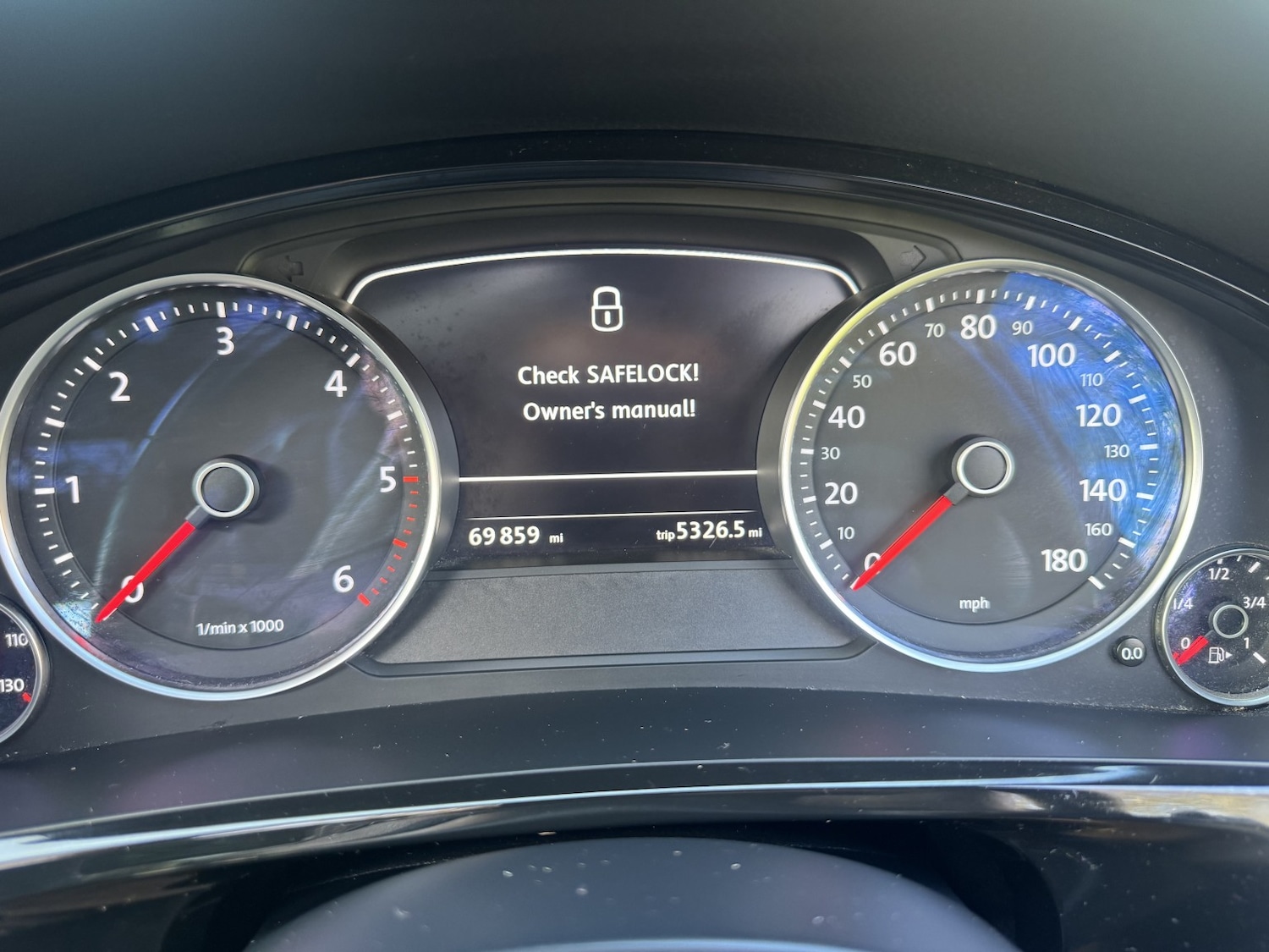 Used Volkswagen Touareg 2013 for sale - 77758982: Photo 17