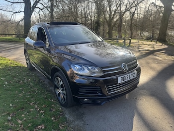 Used Volkswagen Touareg 2013 for sale - 77758982: Photo