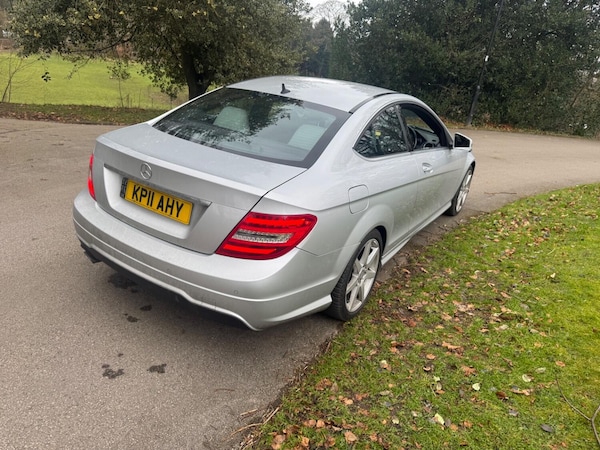 Used Mercedes-Benz C-Class 2011 for sale - 74406125: Photo 7