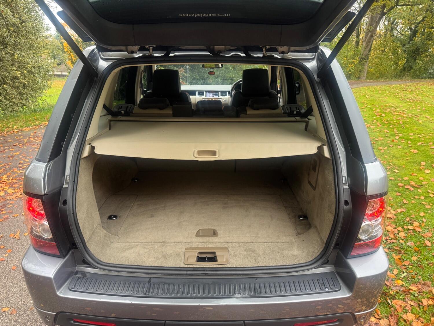 Used Land Rover Range Rover Sport 2012 for sale - 76418332: Photo 10