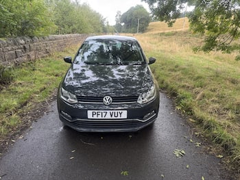 Used Volkswagen Polo 2017 for sale - 79672807: Photo