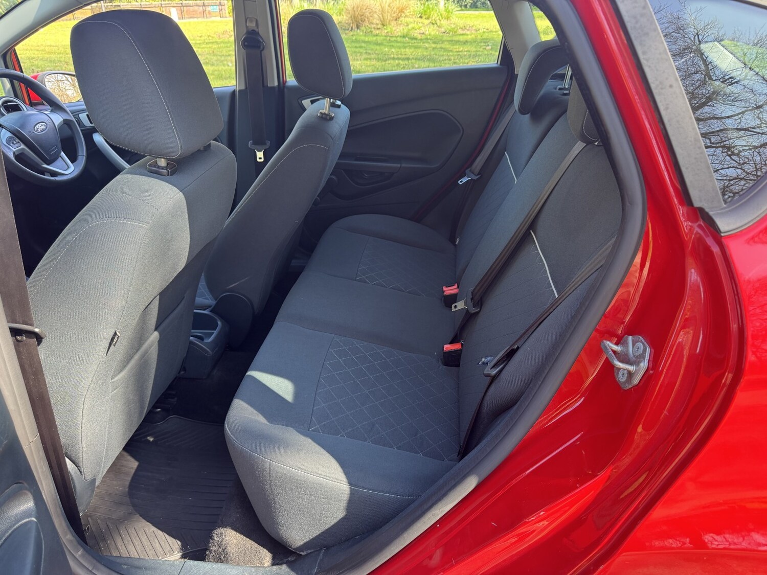 Used Ford Fiesta 2012 for sale - 78112135: Photo 9