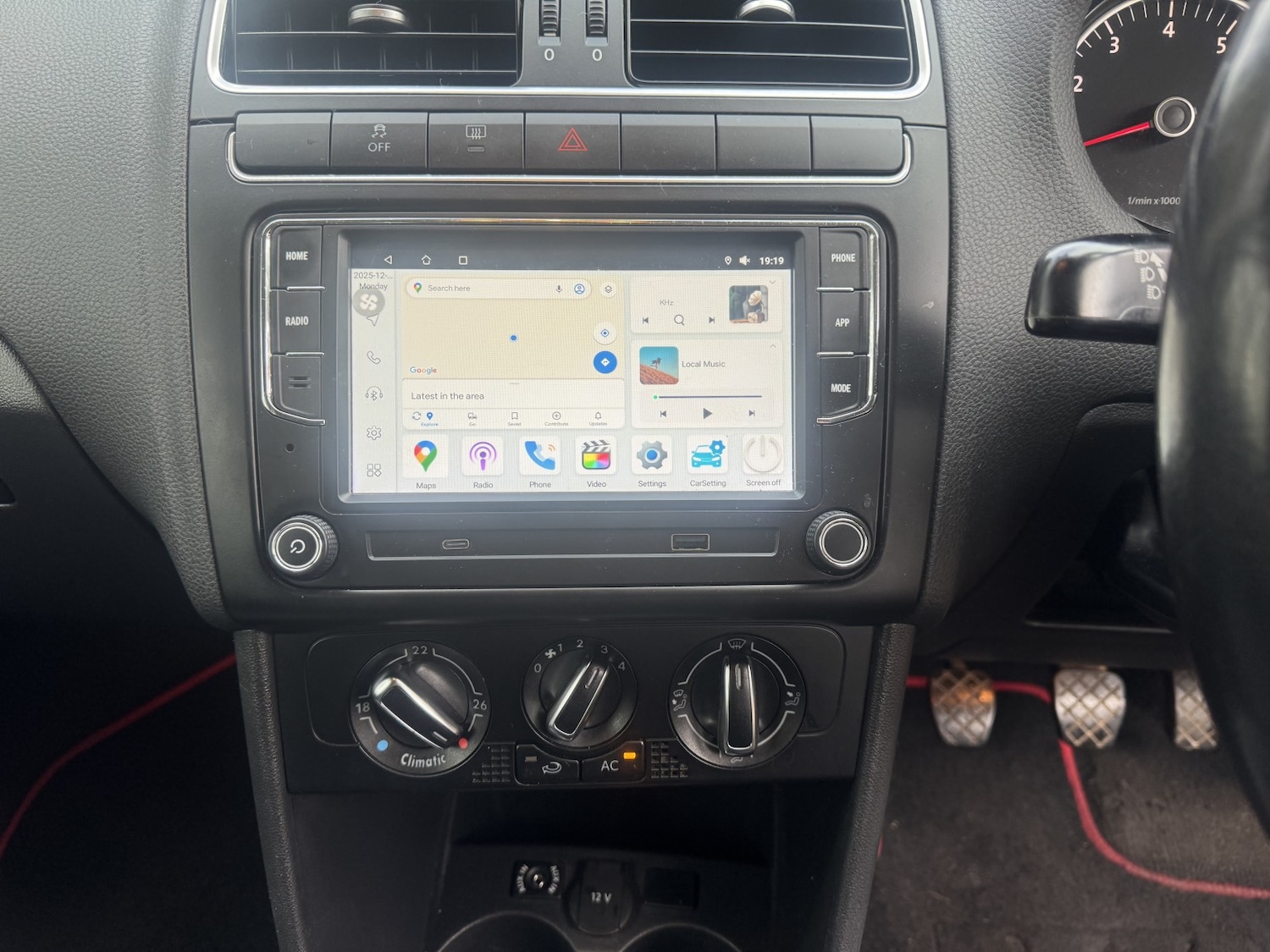 Used Volkswagen Polo 2010 for sale - 76863815: Photo 13