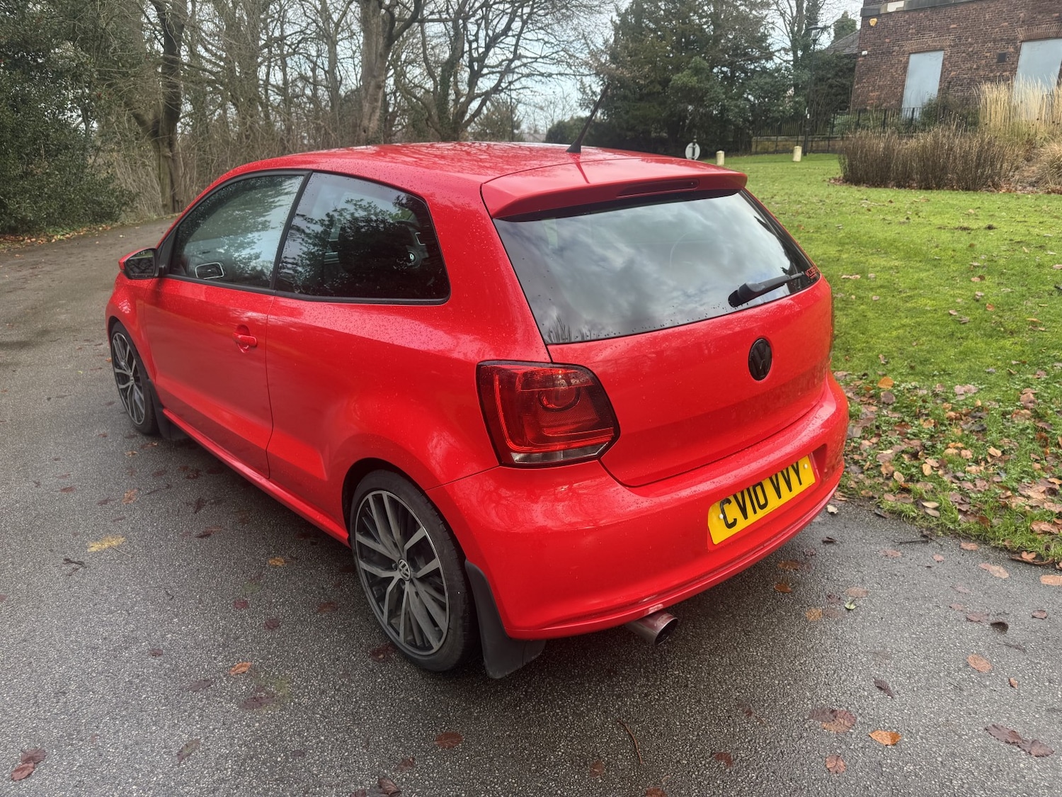 Used Volkswagen Polo 2010 for sale - 76863815: Photo 4