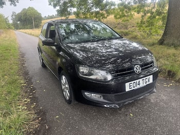 Used Volkswagen Polo 2014 for sale - 79672761: Photo