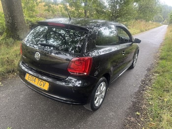 Used Volkswagen Polo 2014 for sale - 79672761: Photo