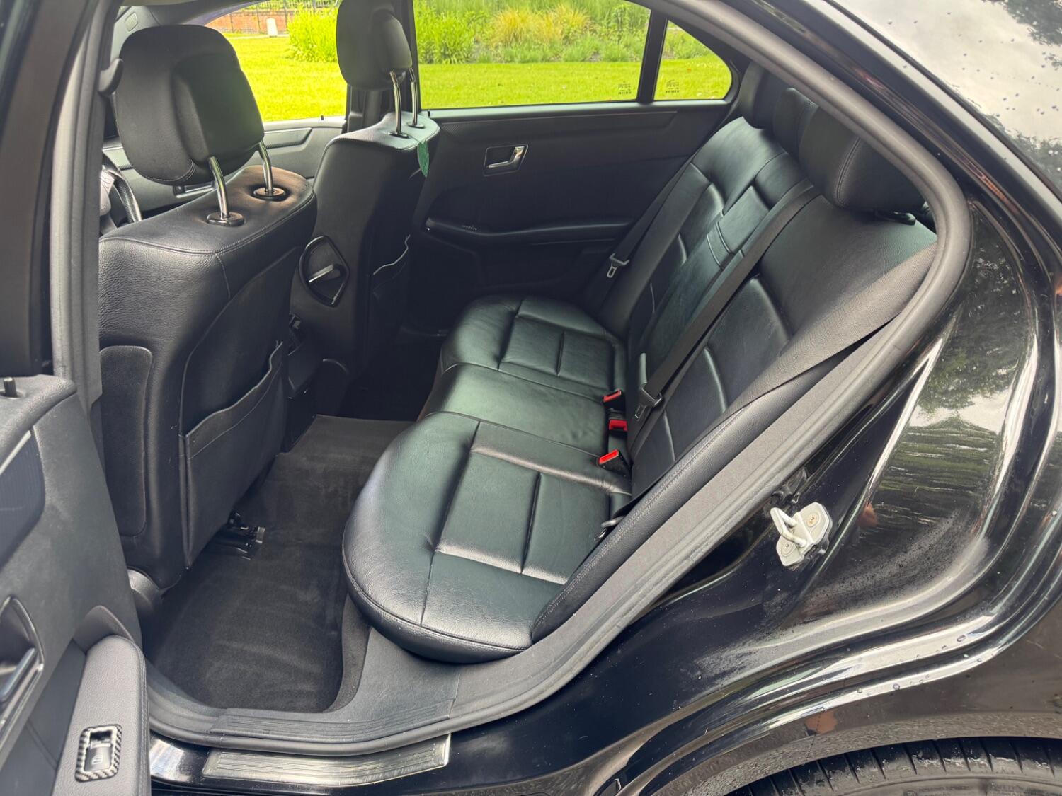 Used Mercedes-Benz E Class 2009 for sale - 76769170: Photo 10