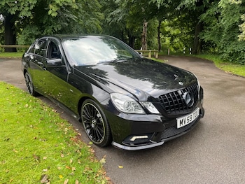 Used Mercedes-Benz E Class 2009 for sale - 76769170: Photo