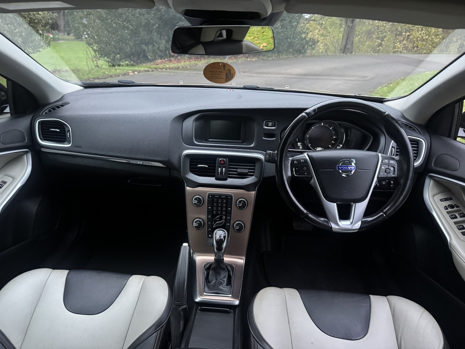 Used Volvo V40 2014 for sale - 76713037: Photo 12