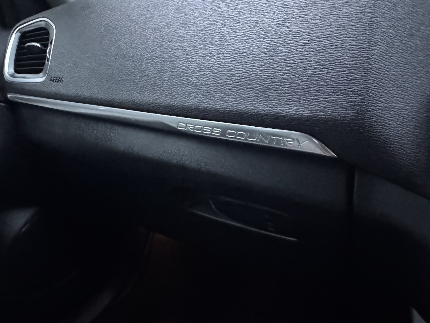 Used Volvo V40 2014 for sale - 76713037: Photo 17