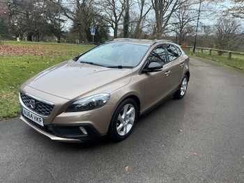 2014 - D2 Cross Country Lux 5dr Powershift