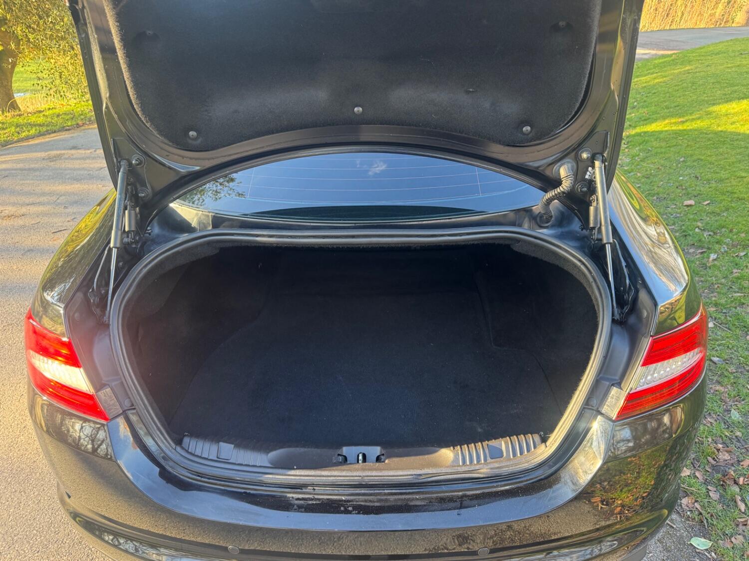 Used Jaguar XF 2012 for sale - 76769206: Photo 10