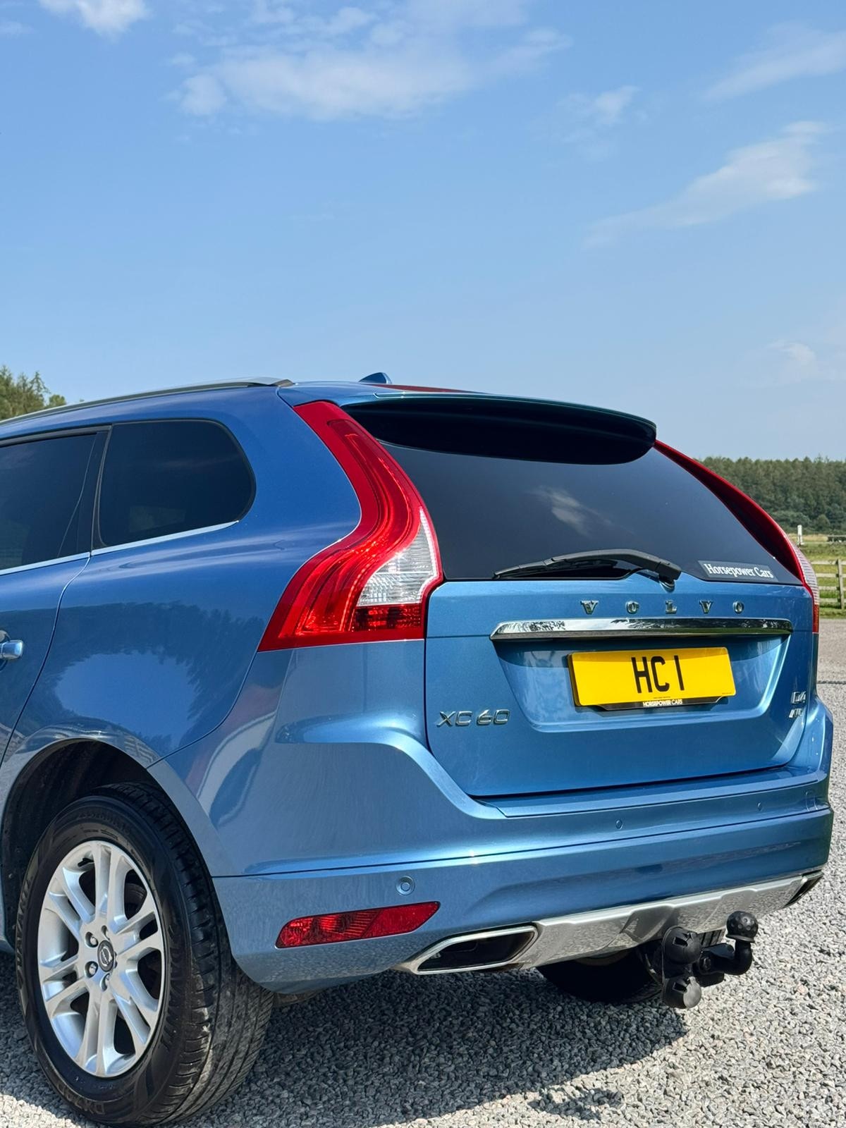 Used Volvo XC60 2015 for sale - 76794358: Photo 10