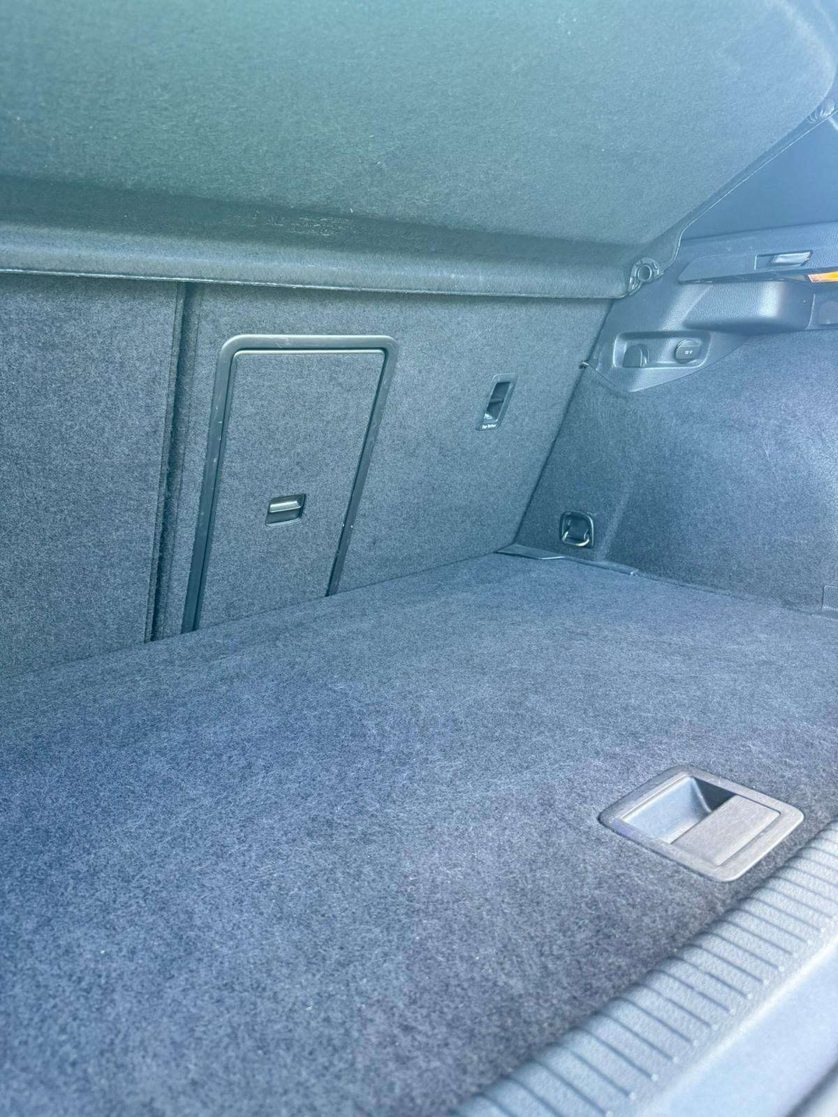 Used Volvo XC60 2015 for sale - 76794358: Photo 19