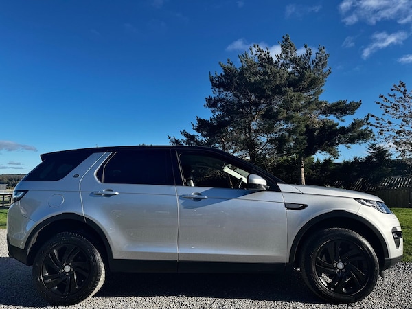 Used Land Rover Discovery Sport 2017 for sale - 76186716: Photo 11