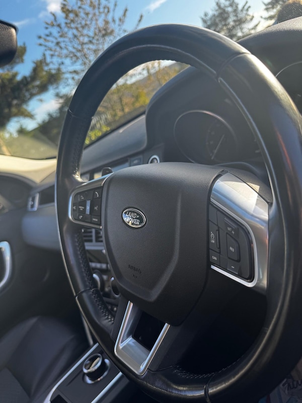 Used Land Rover Discovery Sport 2017 for sale - 76186716: Photo 16