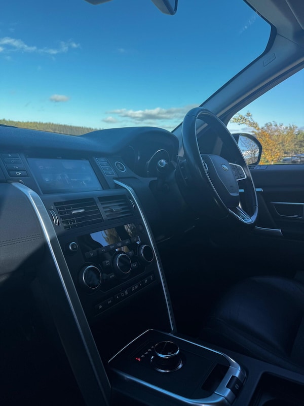 Used Land Rover Discovery Sport 2017 for sale - 76186716: Photo 19
