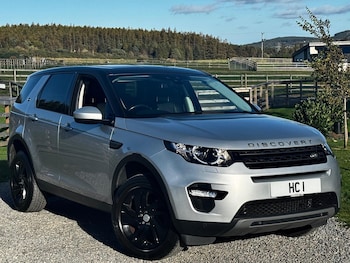 2017 - 2.0 TD4 SE Tech 5-Door