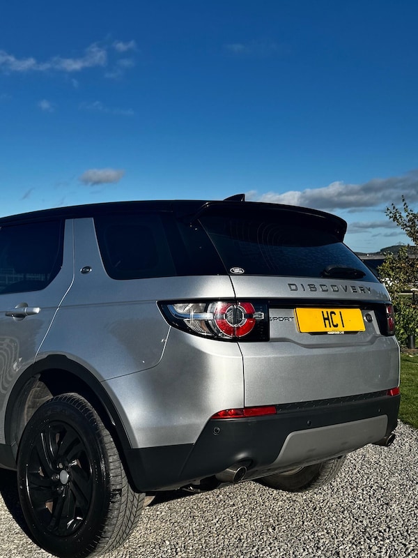 Used Land Rover Discovery Sport 2017 for sale - 76186716: Photo 5
